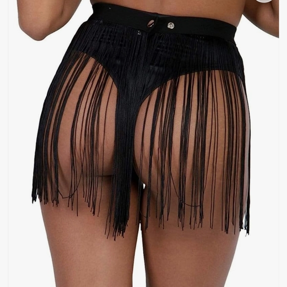 NWOT iHeartRaves Black Fringe Skirt - Picture 1 of 3